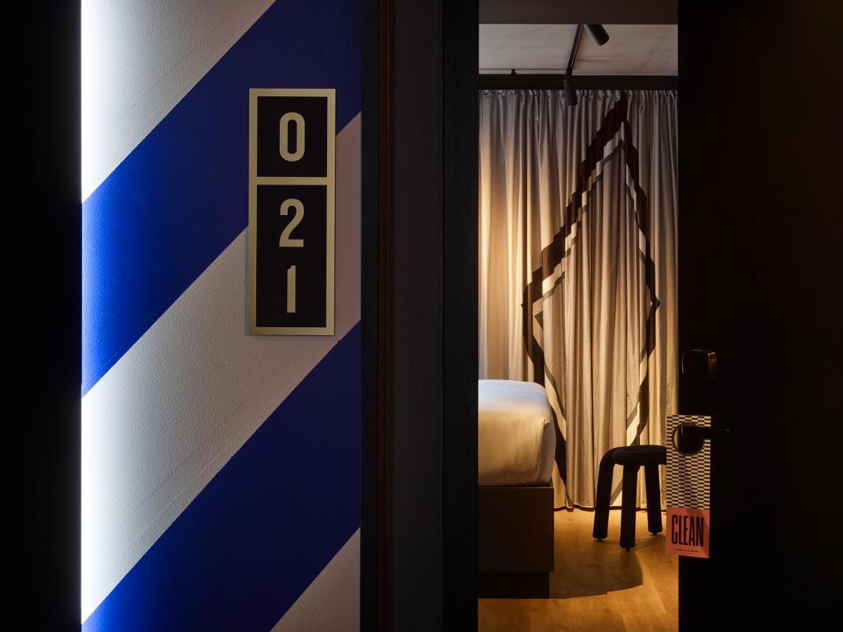 Tribe Paris Saint Ouen Hotel Exterior photo