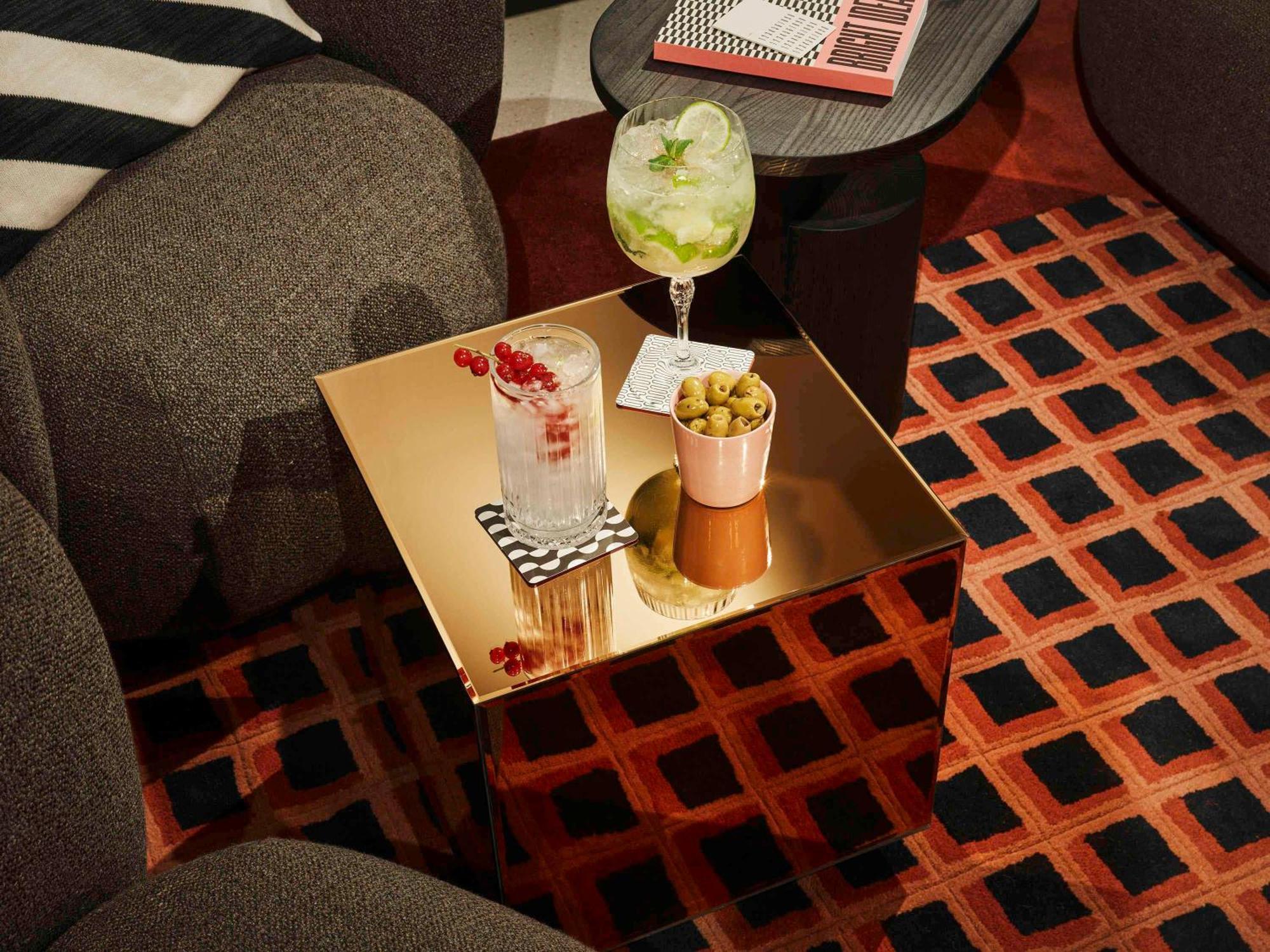 Tribe Paris Saint Ouen Hotel Exterior photo