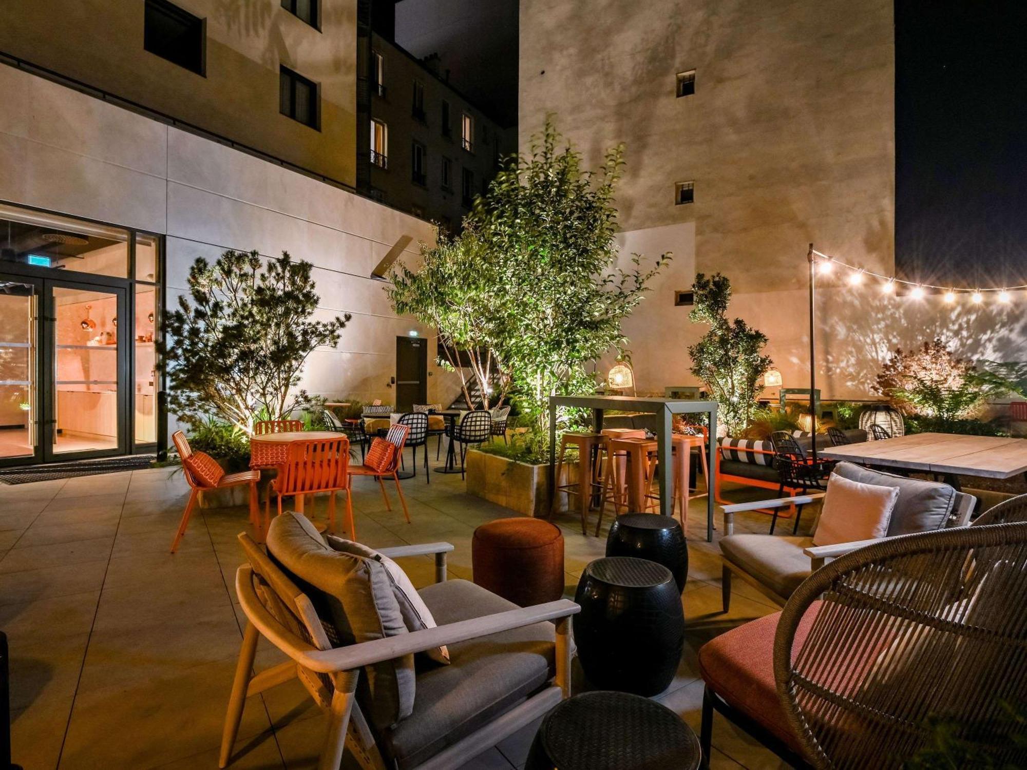 Tribe Paris Saint Ouen Hotel Exterior photo
